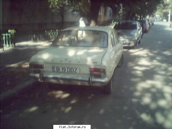 Frumuseti surprinse in trafic - se afla in baneasa fordul - Classic corner
