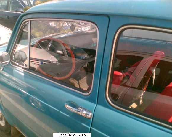 Frumuseti surprinse in trafic - Doctoru - Classic corner