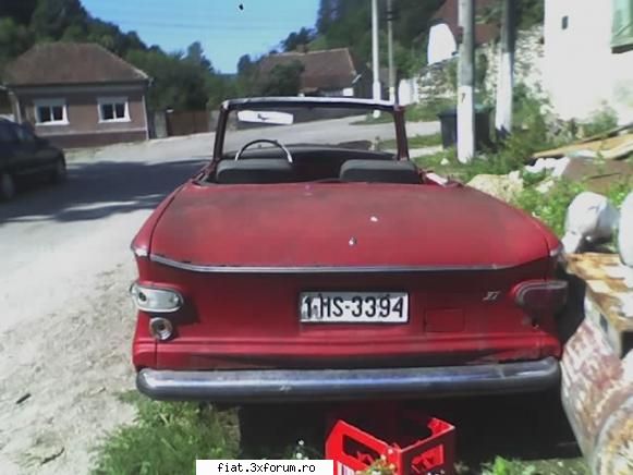 Frumuseti surprinse in trafic - din nou. bine inteles, masina a fost odata simpla - Classic corner