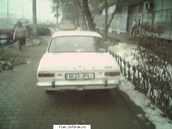 Frumuseti surprinse in trafic - ford escort pe calea grivitei - Classic corner