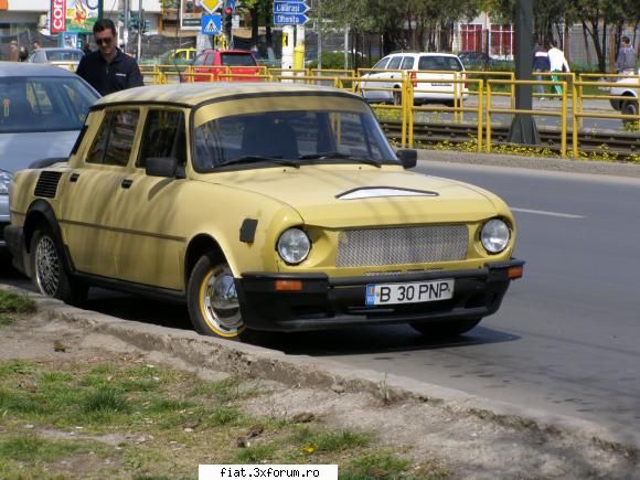 Frumuseti surprinse in trafic - malasorte - Classic corner