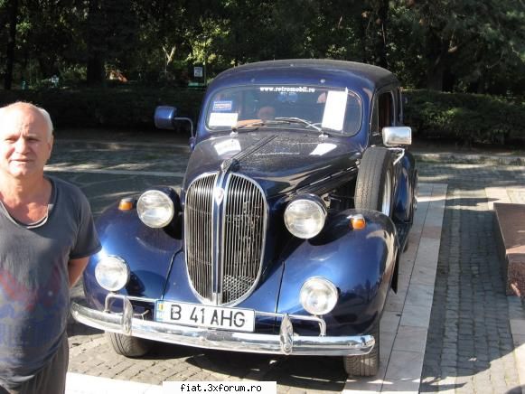 Frumuseti surprinse in trafic - Exista shi poze pe lumina :) a fost la Antebelum - Classic corner