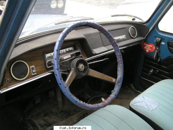 Frumuseti surprinse in trafic - citroends21 - Classic corner