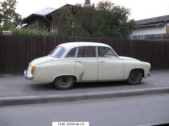 Frumuseti surprinse in trafic - warbi in ploiesti.. stiu eu al cui e... intrebare - Classic corner