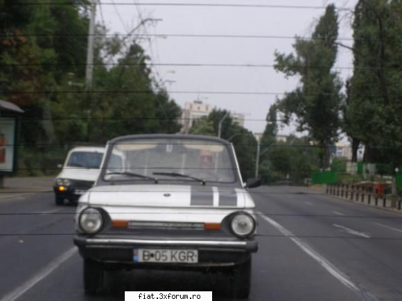 Frumuseti surprinse in trafic - ZAZ 968 M - decapotabil - Classic corner