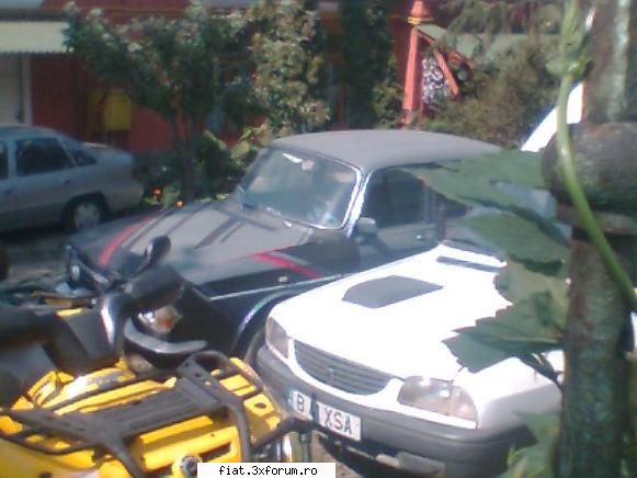 Frumuseti surprinse in trafic - Un Renault 10 major - Classic corner
