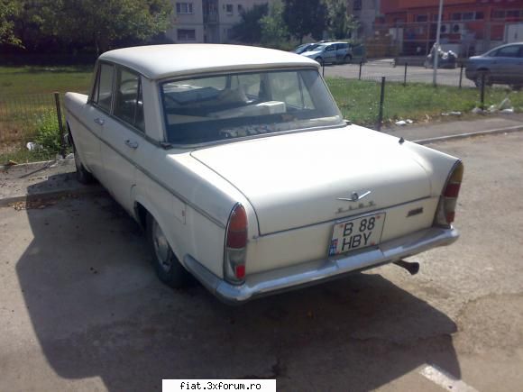 Frumuseti surprinse in trafic - george-bogdan - Classic corner