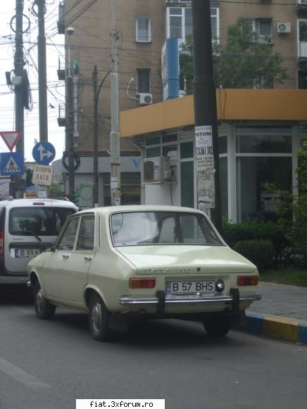 Frumuseti surprinse in trafic - o sa pun, dar prgres vizibil nu prea e... aa, am - Classic corner