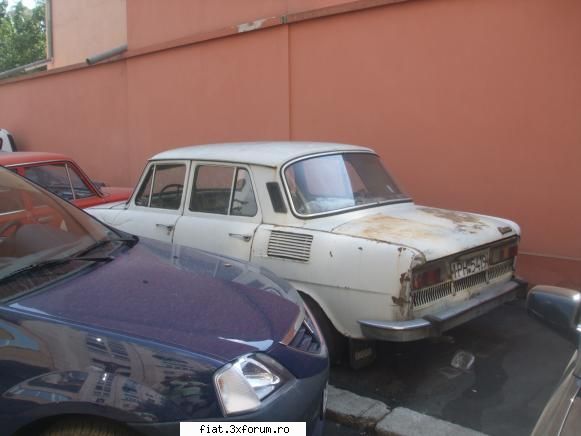 Frumuseti surprinse in trafic - Iar o Skoda care arata orisicum in afara de - Classic corner