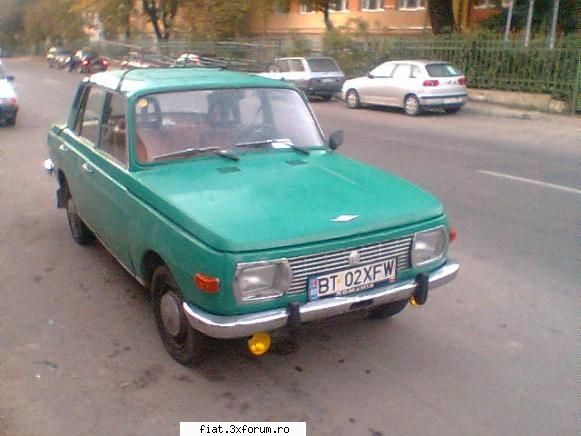 Frumuseti surprinse in trafic - Wartburg , nu cred ca e 353 deoarece nu am mai - Classic corner