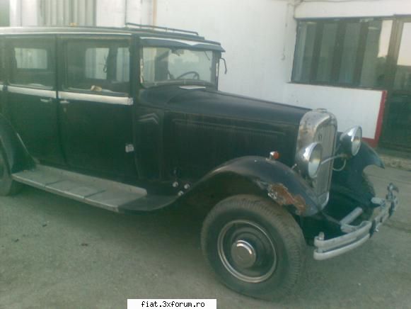 Frumuseti surprinse in trafic - conditie buna dar se vede ca a stat mult timp in - Classic corner