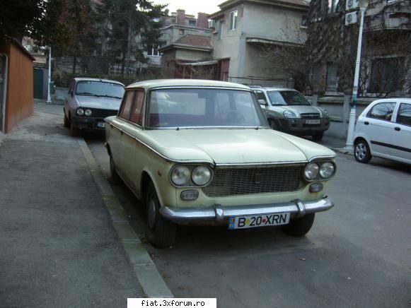 Frumuseti surprinse in trafic - Nu stiu daca a mai fost pusa pe aici, sper sa nu - Classic corner