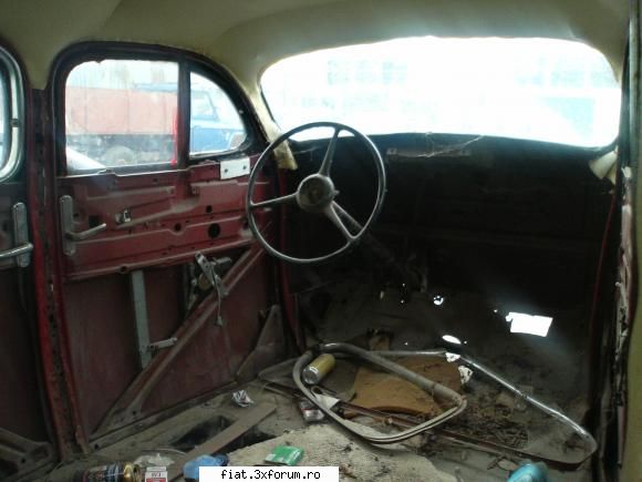 Frumuseti surprinse in trafic - b12vyp - Classic corner