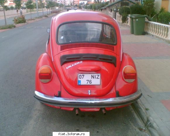 Frumuseti surprinse in trafic - ova772007 - Classic corner