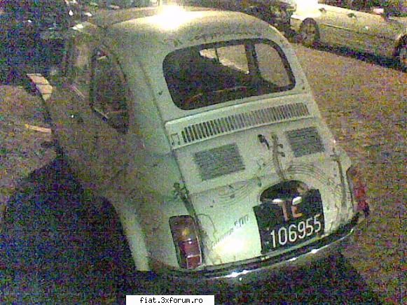 Frumuseti surprinse in trafic - Si pe acesta are reclama - Classic corner
