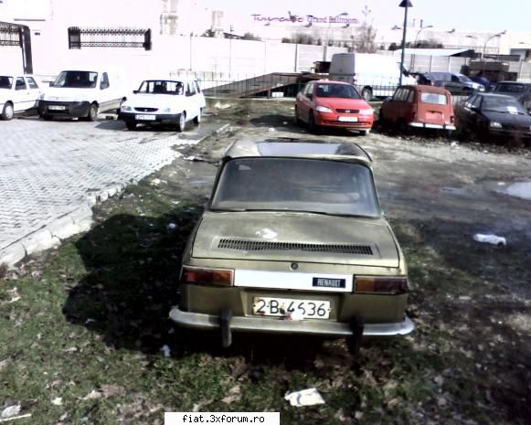 Frumuseti surprinse in trafic - victor 007 - Classic corner