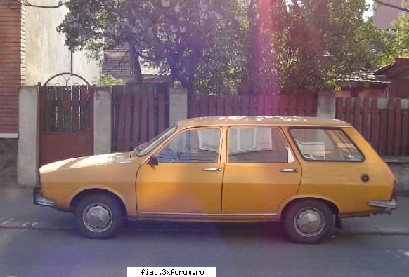 Frumuseti surprinse in trafic - O frumusete vazuta in Arad, o Dacia 1300 break - Classic corner