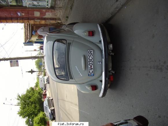 Frumuseti surprinse in trafic - proprietarul, un domn mai in varsta originar din - Classic corner