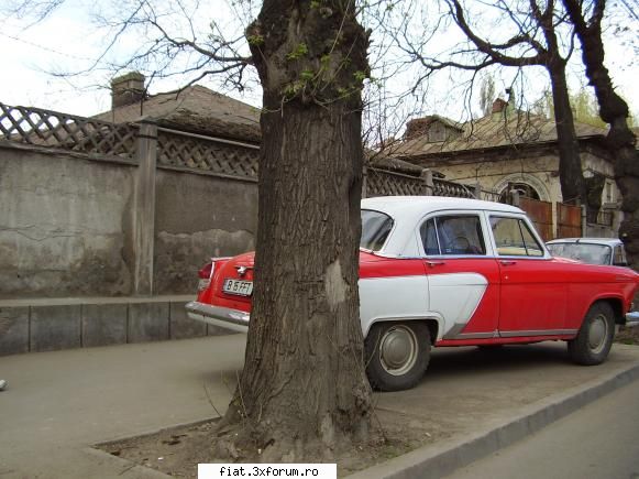 Frumuseti surprinse in trafic - inca una din mers - Classic corner