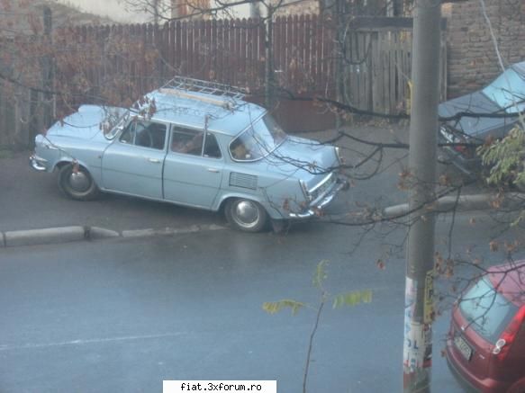 Frumuseti surprinse in trafic - usordegasit - Classic corner