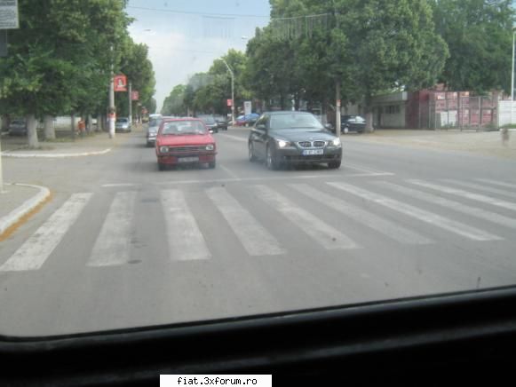 Frumuseti surprinse in trafic - johans - Classic corner