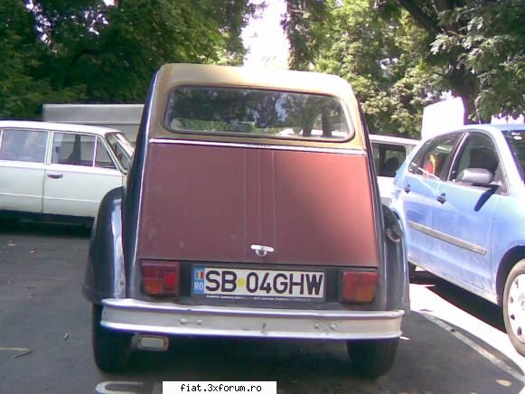 cam frumos citroenul frumuseti surprinse in trafic