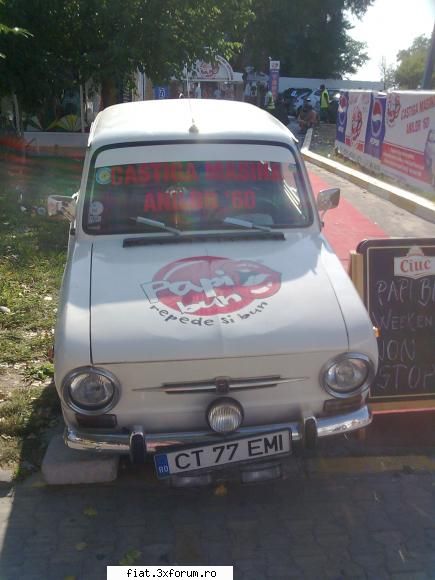 Frumuseti surprinse in trafic - D scuze de prima poza ! rog pe cineva sa o - Classic corner