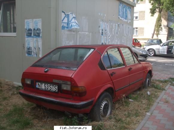 Frumuseti surprinse in trafic - Din nou, arata oribil - Classic corner
