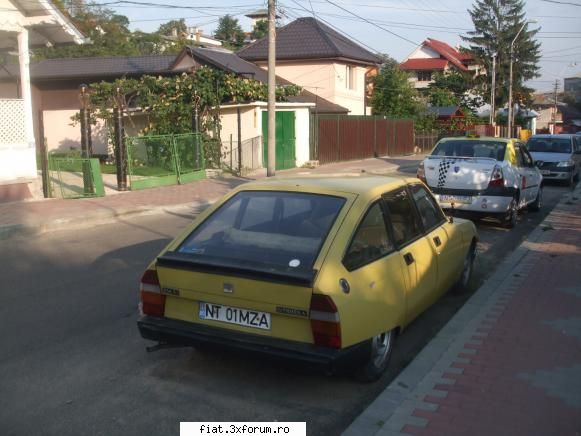 Frumuseti surprinse in trafic - Inca un GS, in stare mult mia buna - Classic corner