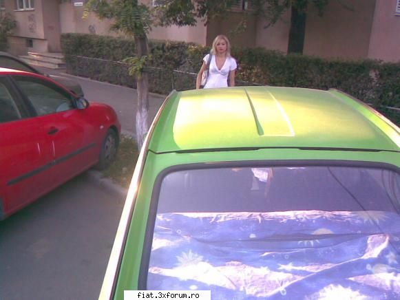 Frumuseti surprinse in trafic - Cum rezista fratilor masinile astea fara sa - Classic corner