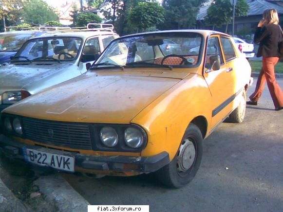 Frumuseti surprinse in trafic - Ce cinic suna "Dacia Sport".. e ce vreti voi numa - Classic corner