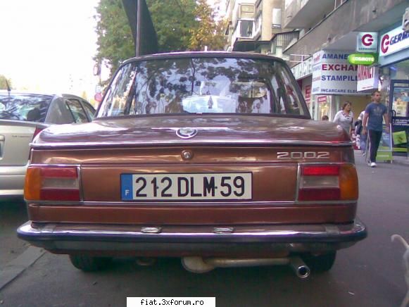 Frumuseti surprinse in trafic - Destul de original, insa revopsit - Classic corner