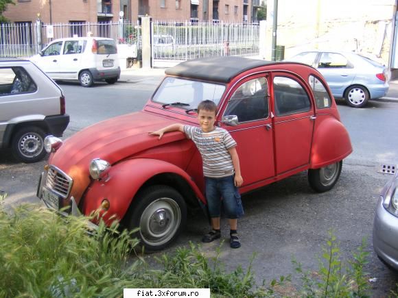 Frumuseti surprinse in trafic - evolio - Classic corner