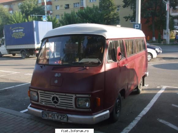 Frumuseti surprinse in trafic - mda ... mare pacat ca romania nu poate avea asa - Classic corner