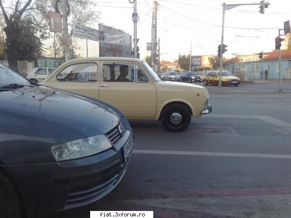 Frumuseti surprinse in trafic - nu ca daca mai vad asa ceva chiar fac topic cu - Classic corner