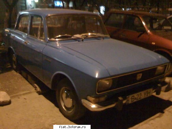 Frumuseti surprinse in trafic - Scuze de poze da era cam intuneric atunci - Classic corner