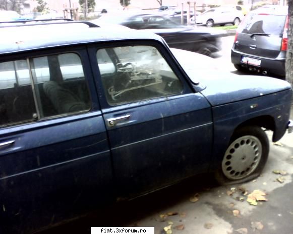 Frumuseti surprinse in trafic - victor 007 - Classic corner
