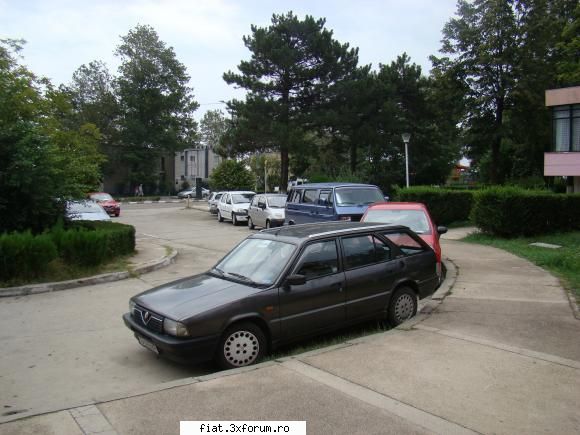 Frumuseti surprinse in trafic - sau asa ceva surprinsa la Eforie Nord acum vreo 3 - Classic corner