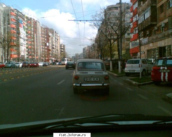 Frumuseti surprinse in trafic - Doctoru - Classic corner