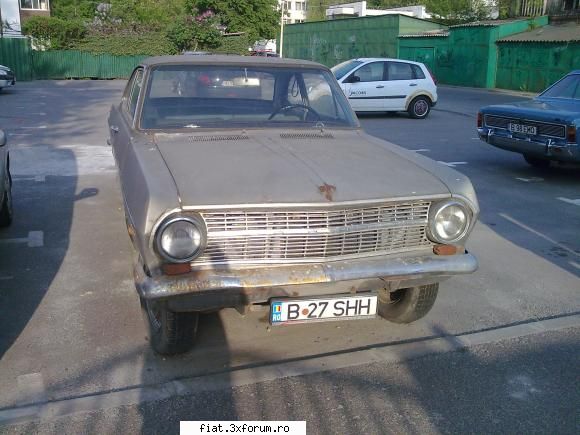 si frumuseti surprinse in trafic