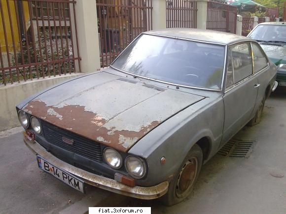 Frumuseti surprinse in trafic - acum un Fiat 124 Vignale - Classic corner