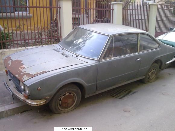 Frumuseti surprinse in trafic - jeri - Classic corner