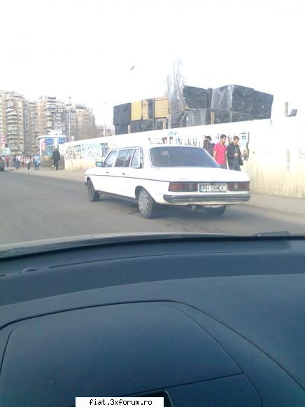 Frumuseti surprinse in trafic - Limuzina de cooperativa - Classic corner