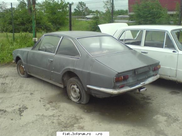 Frumuseti surprinse in trafic - fiatul asteapta voucherul la remat jilava - Classic corner