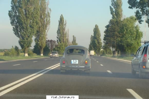 Frumuseti surprinse in trafic - Poze din fata nu am pentru ca nu se lasa depasit - Classic corner