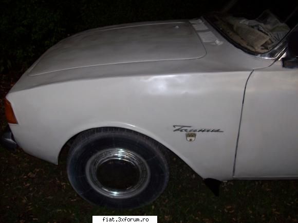 Frumuseti surprinse in trafic - a fost 100%originala.. din pacate nu mai are - Classic corner