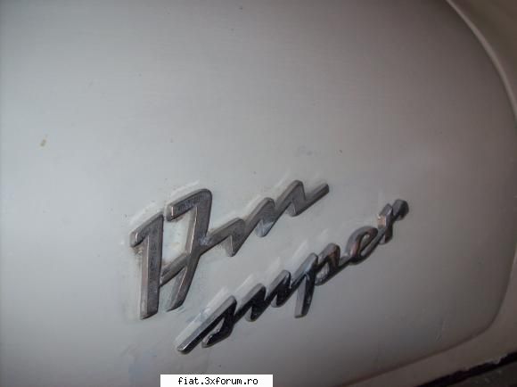 Frumuseti surprinse in trafic - mecanica e foarte buna pe ea tablaria la fel, e - Classic corner