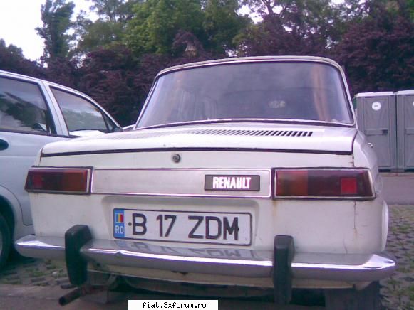 Frumuseti surprinse in trafic - medic_reporting - Classic corner