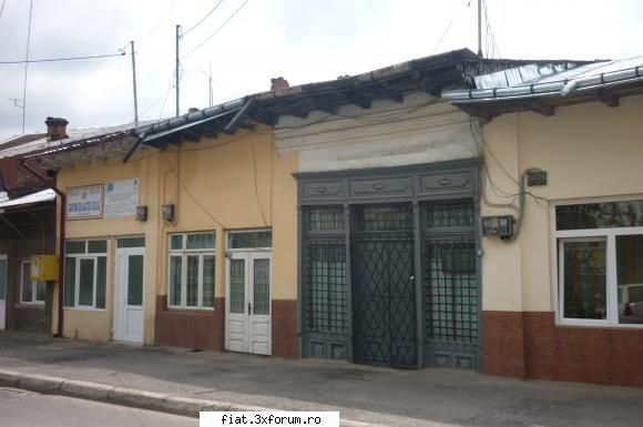 Frumuseti surprinse in trafic - Termin cu o relicva total diferita, dar oricum - Classic corner