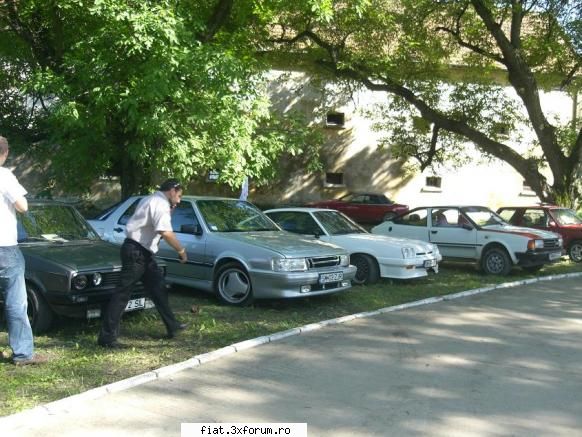 Frumuseti surprinse in trafic - gergosaab - Classic corner